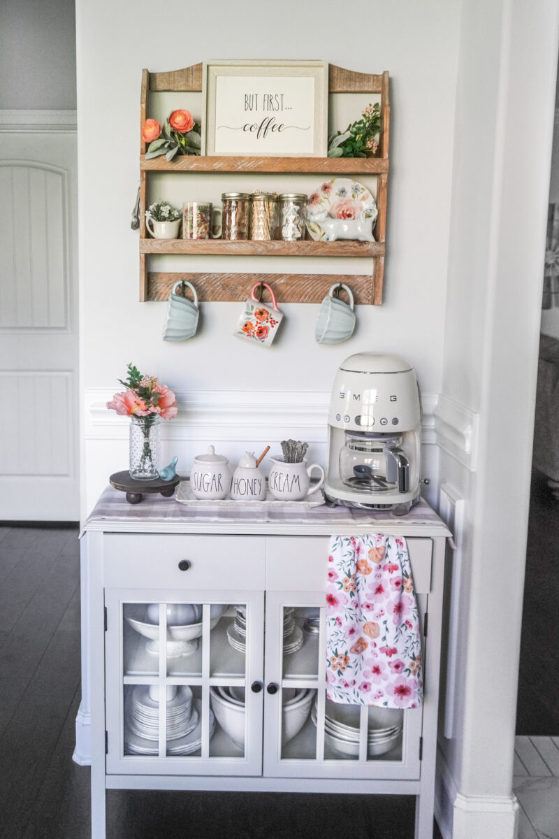 2023 Farmhouse Spring Decor House Tour! - kateschwanke